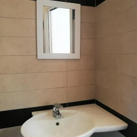 Bolognina Apartment